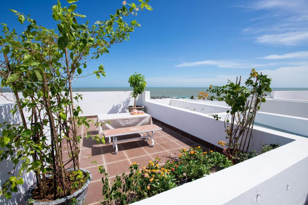 Okinawa Villas And Beach Club - Oceanami Resort Long Hải Extérieur photo
