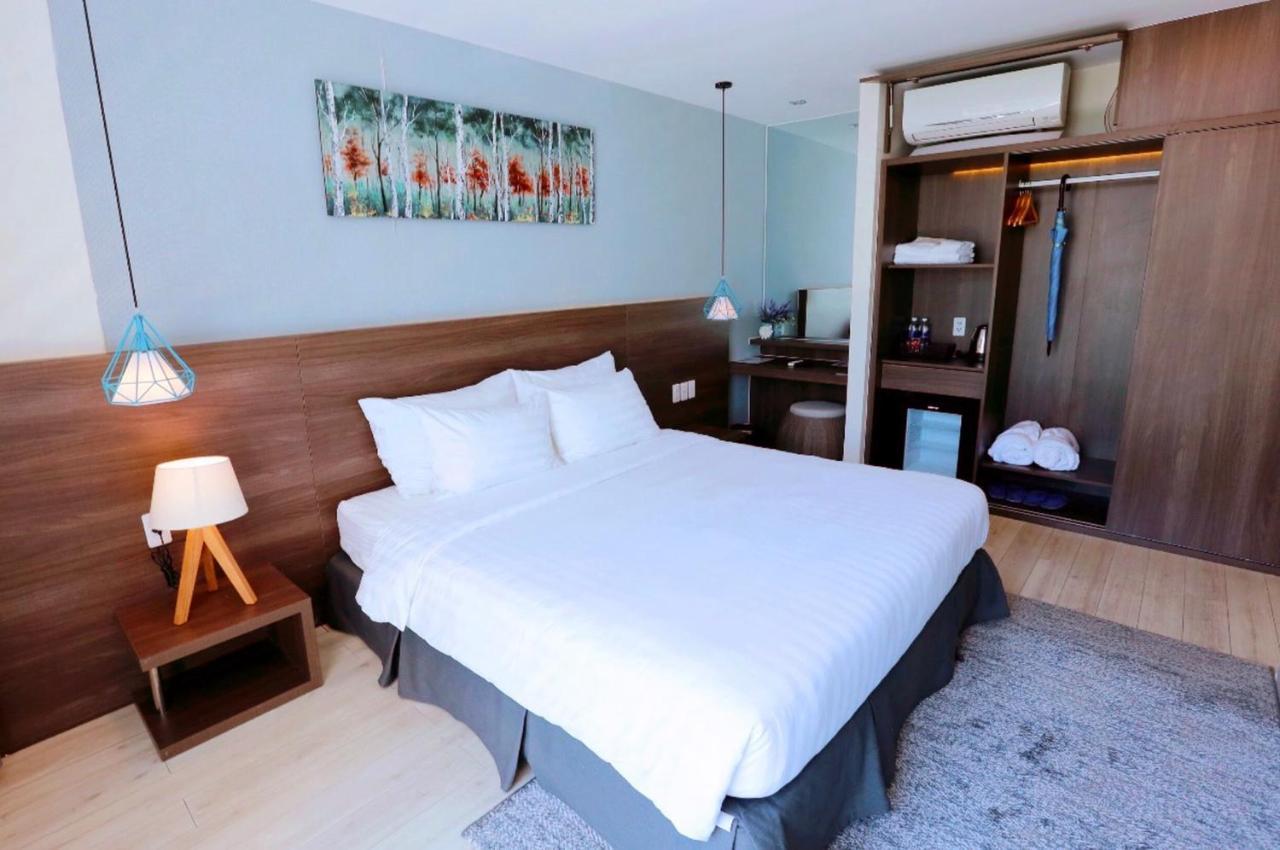 Okinawa Villas And Beach Club - Oceanami Resort Long Hải Extérieur photo